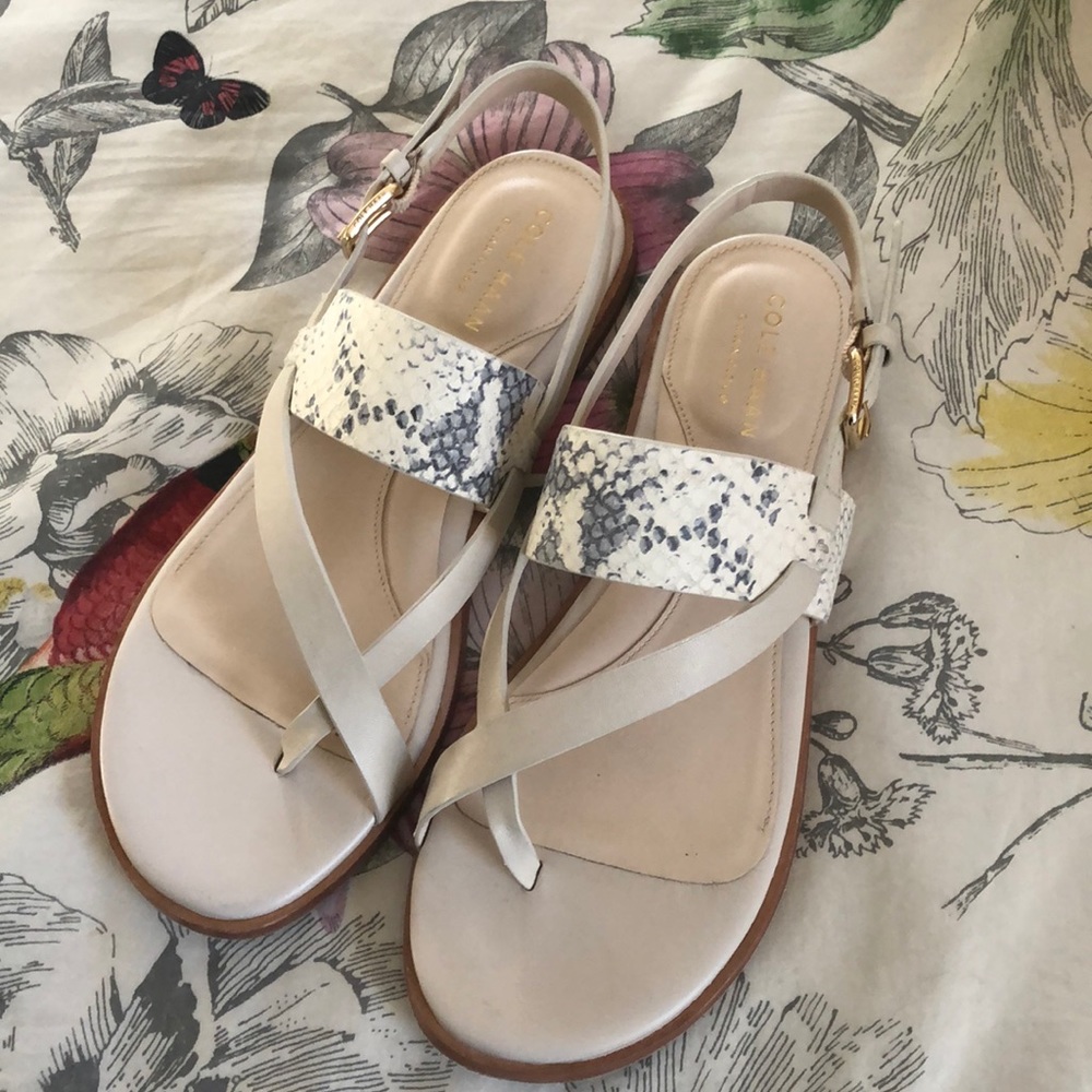 COLE HAAN Anica thong sandals